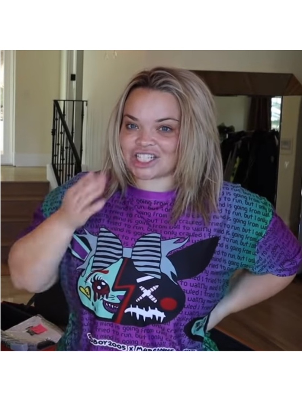 Trisha Paytas SADBOY2005 Fall-Bunny-Tee w/Matching Sticker NWT